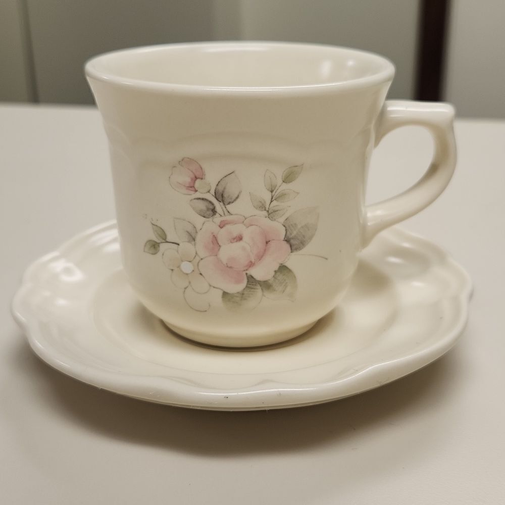 Pfaltzgraff Tea Rose Cup and Saucer VINTAGE